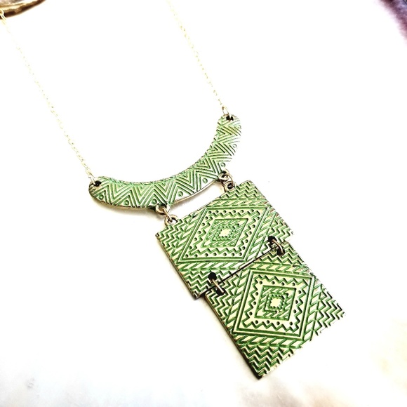 Periwinkle by Barlow southwest necklace goldtone e - Picture 4 of 8